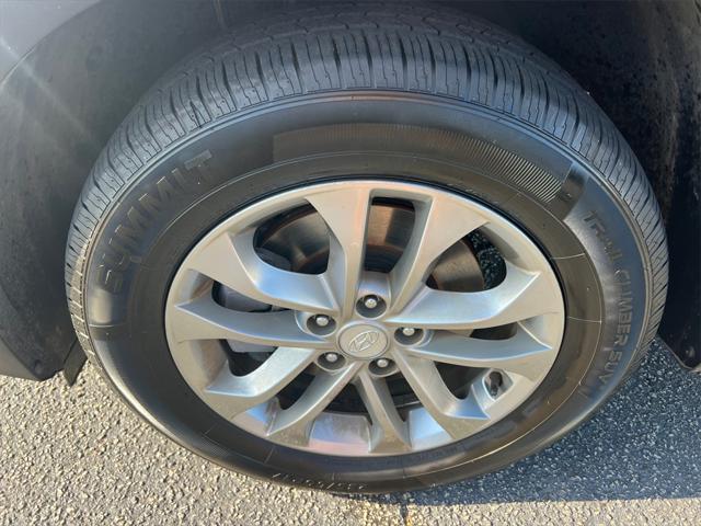 used 2020 Hyundai Santa Fe car, priced at $19,991
