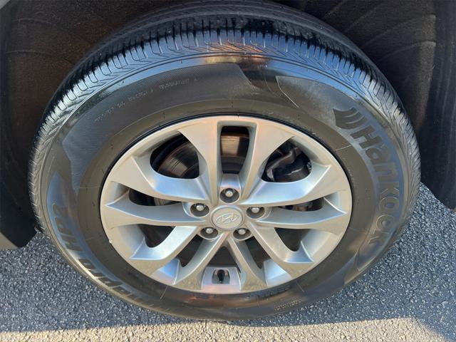 used 2020 Hyundai Santa Fe car, priced at $19,991