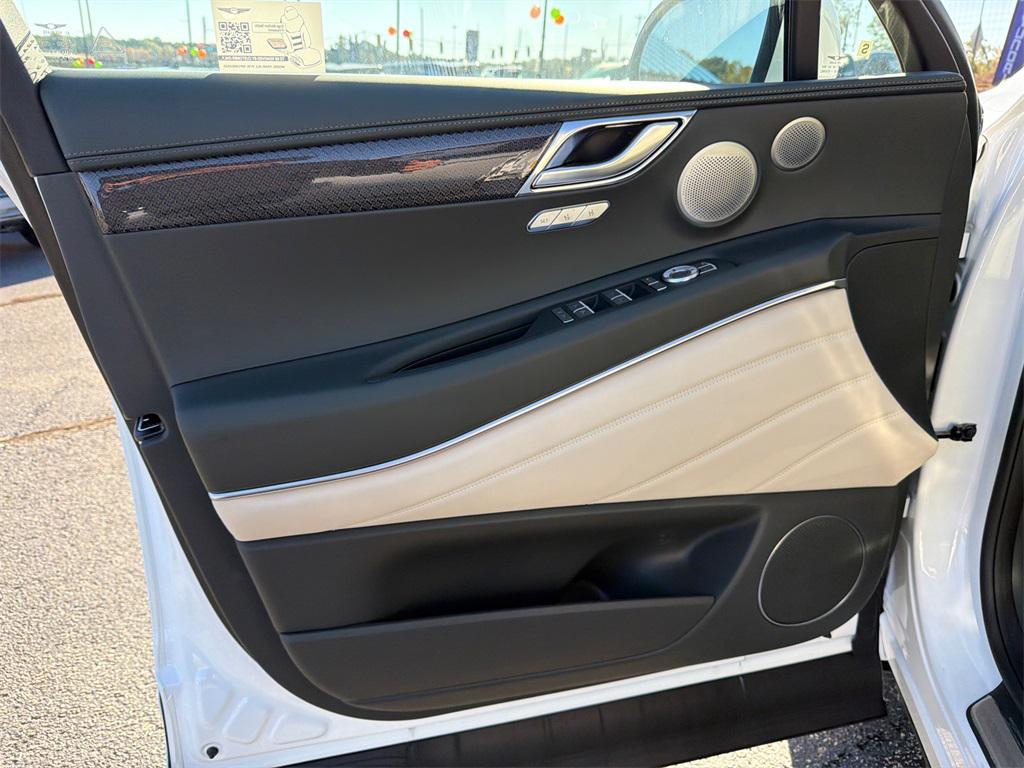 new 2026 Genesis GV80 Coupe car, priced at $89,895