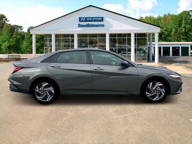 new 2025 Hyundai Elantra car, priced at $23,330