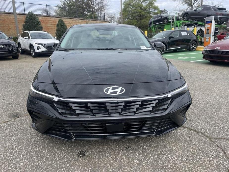 new 2024 Hyundai Elantra HEV car, priced at $28,143