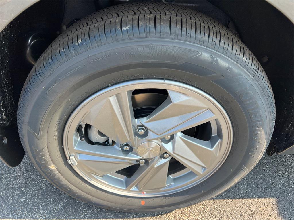 new 2025 Hyundai Elantra car, priced at $21,475
