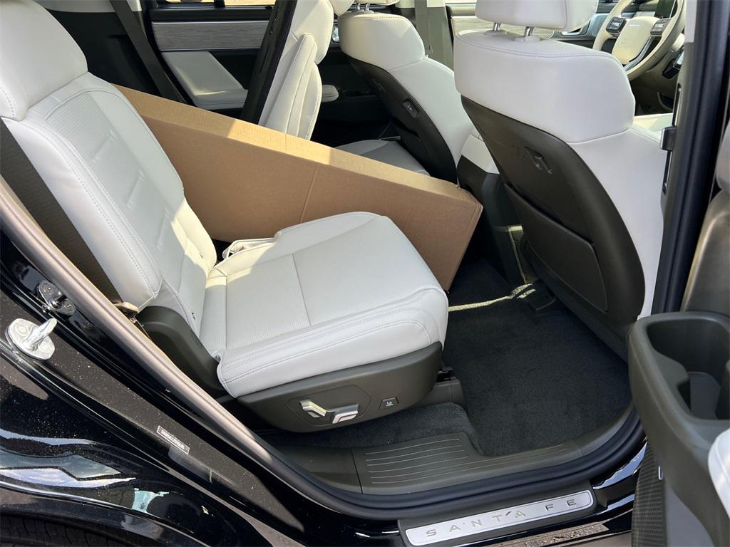 new 2025 Hyundai Santa Fe car, priced at $41,587