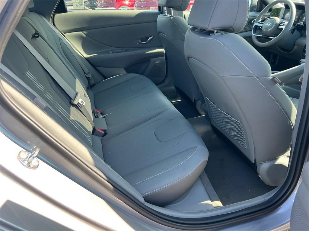 new 2025 Hyundai Elantra car, priced at $25,485