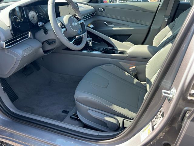 new 2025 Hyundai Elantra car, priced at $25,735