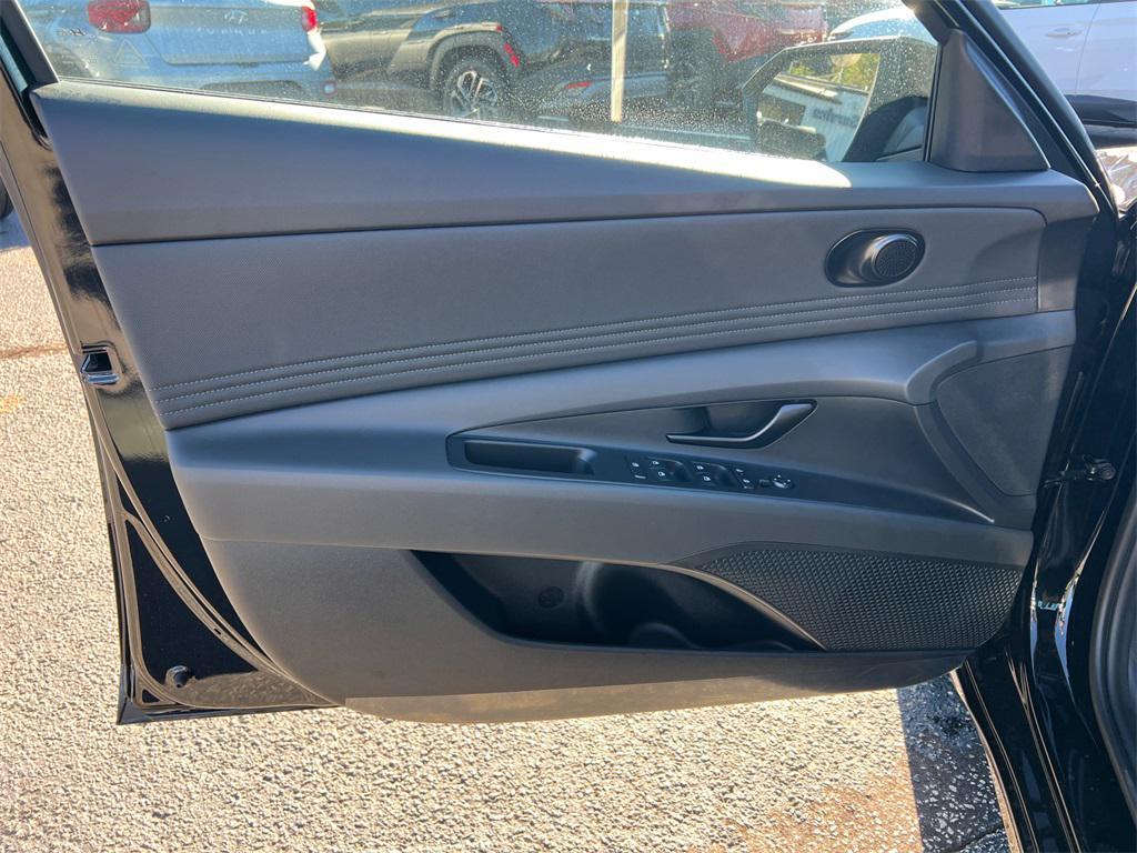 new 2026 Hyundai ELANTRA HEV car, priced at $27,085