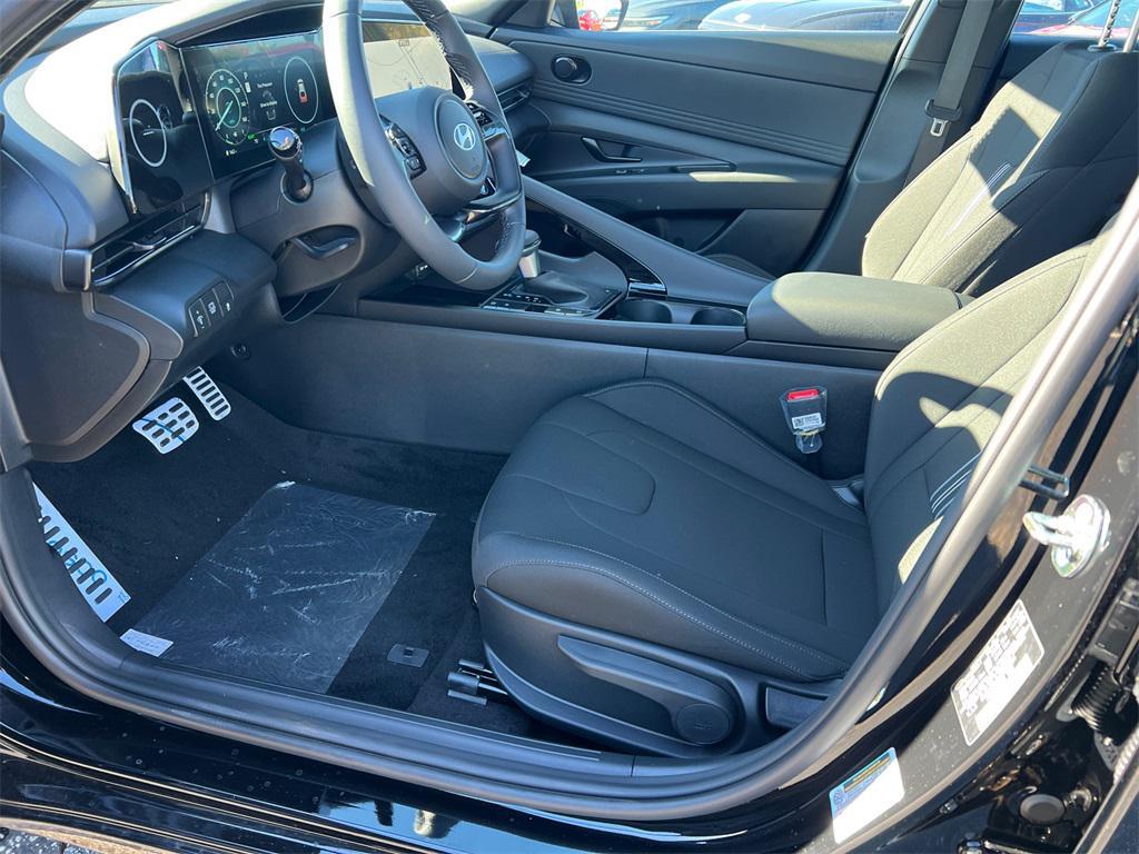 new 2026 Hyundai ELANTRA HEV car, priced at $27,085