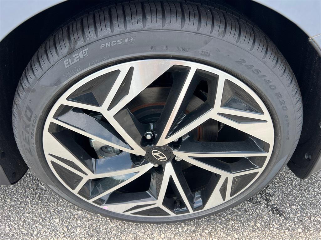 new 2025 Hyundai IONIQ 6 car, priced at $42,355