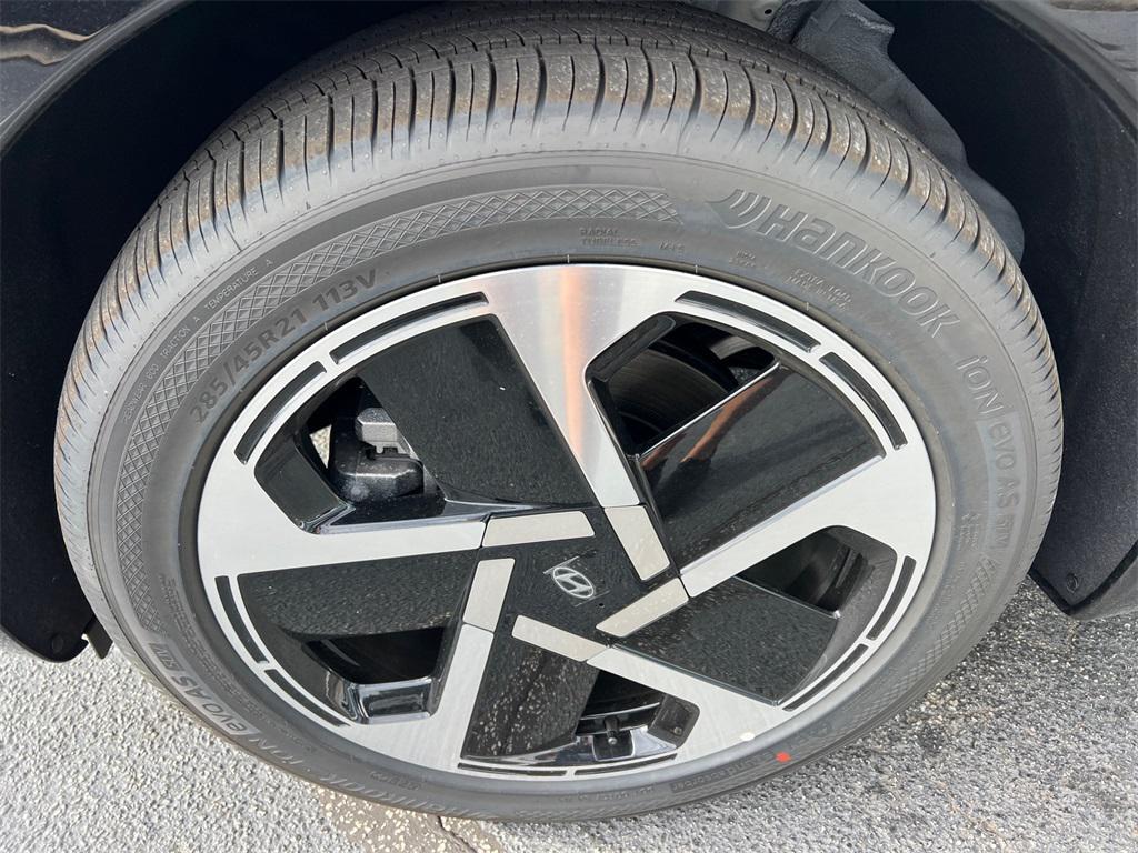 new 2026 Hyundai IONIQ 9 car, priced at $69,145