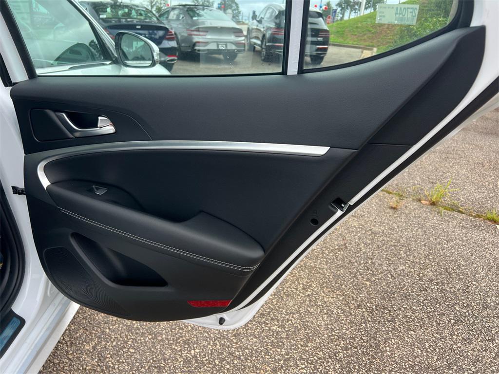 new 2026 Genesis G70 car, priced at $42,700