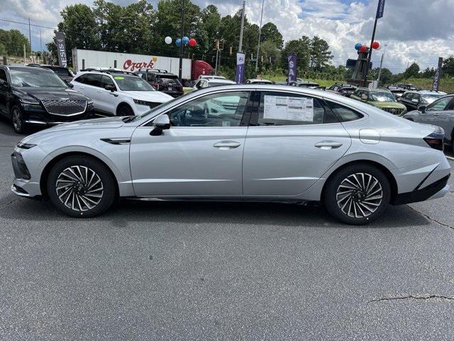 new 2024 Hyundai Sonata Hybrid car, priced at $35,236