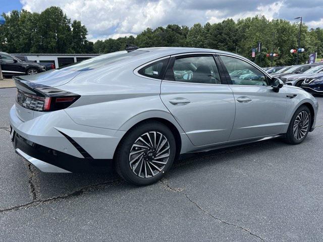 new 2024 Hyundai Sonata Hybrid car, priced at $35,236