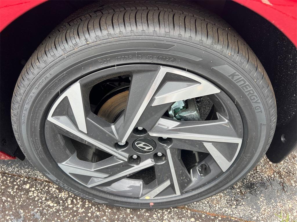 used 2025 Hyundai Elantra car, priced at $26,987