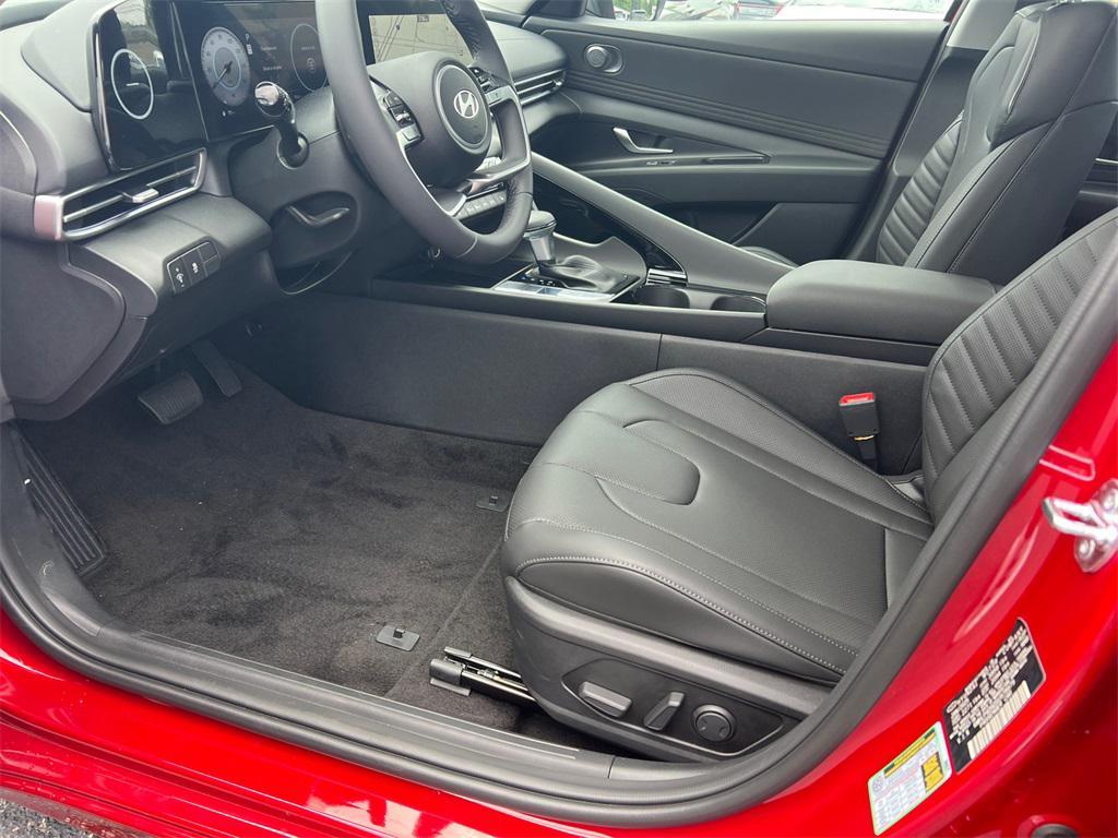 used 2025 Hyundai Elantra car, priced at $26,987