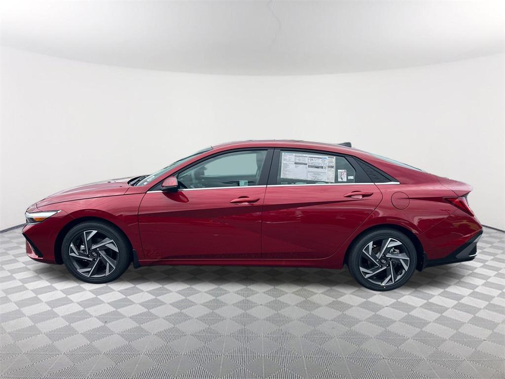 used 2025 Hyundai Elantra car, priced at $26,987