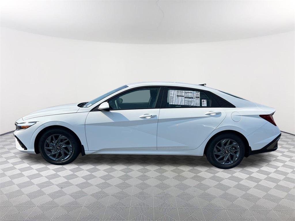 new 2025 Hyundai ELANTRA HEV car, priced at $24,580