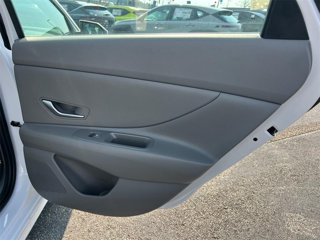 new 2025 Hyundai ELANTRA HEV car, priced at $24,580