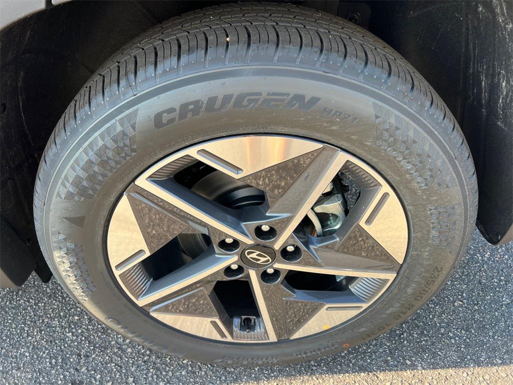 new 2026 Hyundai Tucson car, priced at $29,400