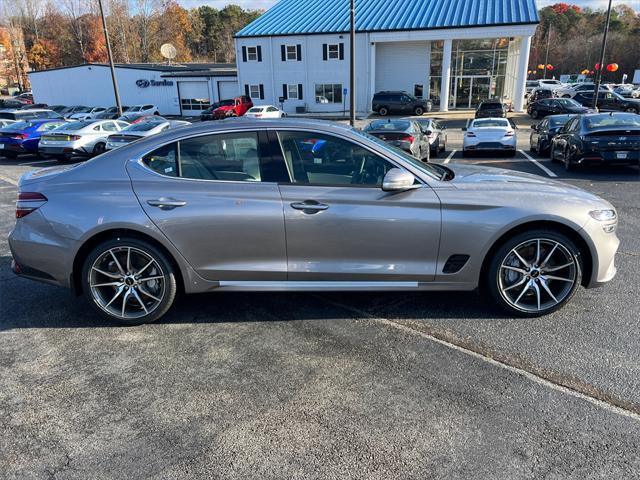 new 2025 Genesis G70 car, priced at $41,955