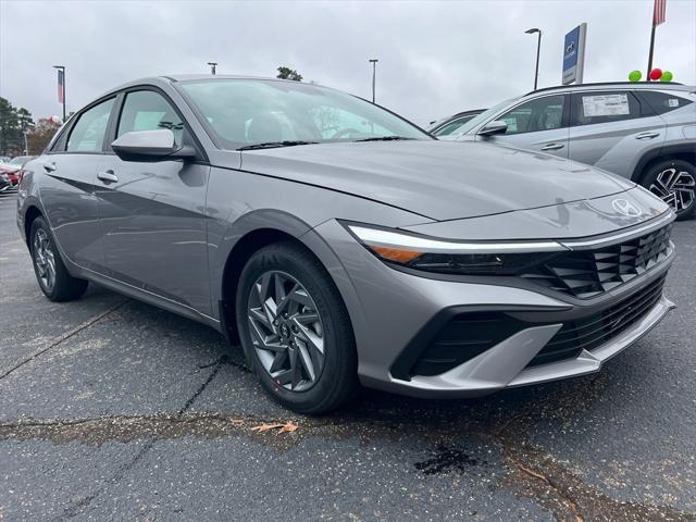 new 2025 Hyundai ELANTRA HEV car, priced at $21,991