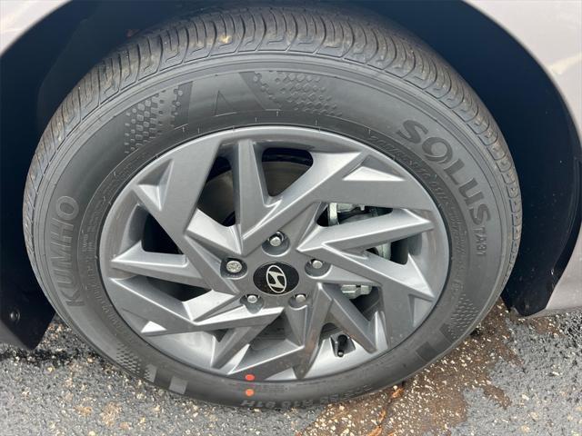 new 2025 Hyundai ELANTRA HEV car, priced at $21,991