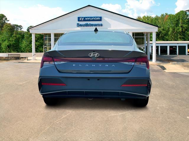 new 2025 Hyundai Elantra car, priced at $23,040