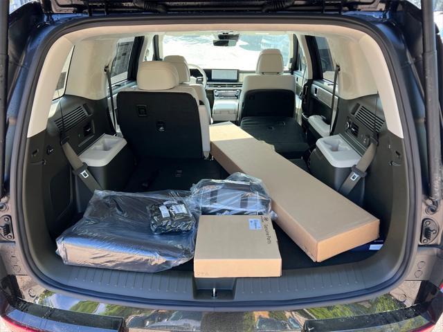new 2025 Hyundai SANTA FE HEV car, priced at $47,535