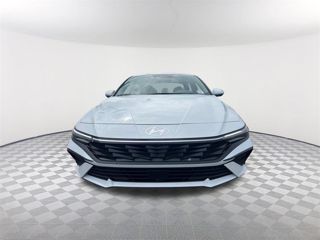 new 2025 Hyundai Elantra car, priced at $25,980