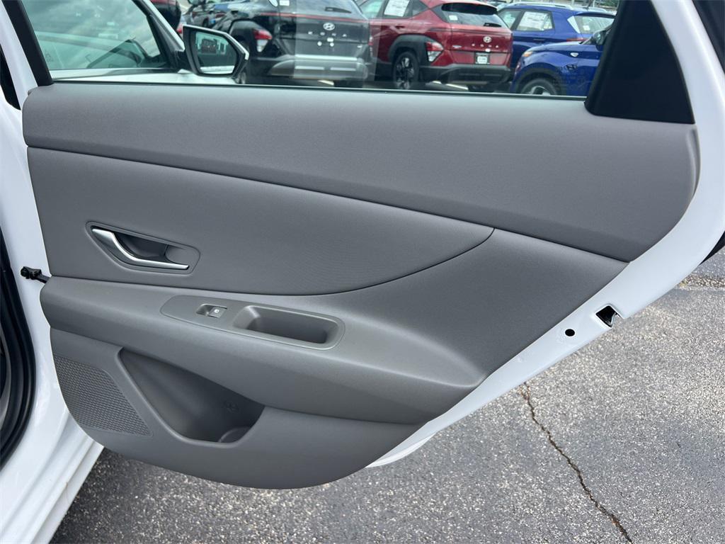 new 2025 Hyundai Elantra car, priced at $25,980