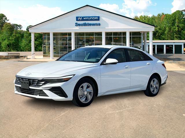 new 2025 Hyundai Elantra car, priced at $23,410