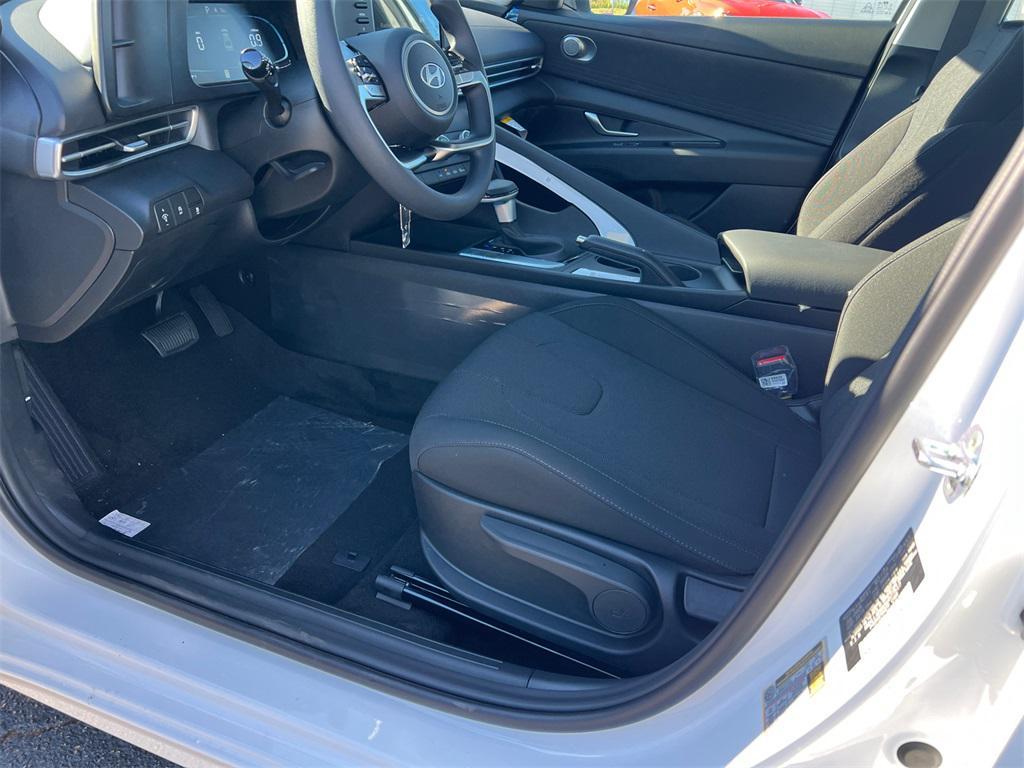 new 2025 Hyundai Elantra car, priced at $22,535