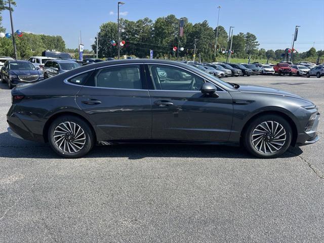 new 2024 Hyundai Sonata Hybrid car, priced at $32,887