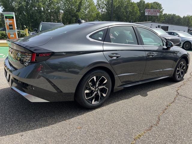 new 2024 Hyundai Sonata car, priced at $26,309