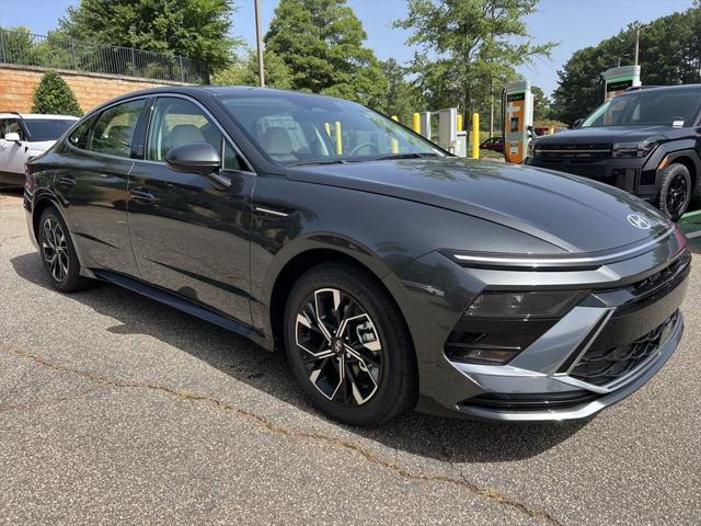 new 2024 Hyundai Sonata car, priced at $26,309