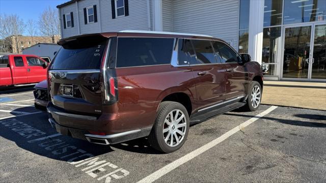 used 2022 Cadillac Escalade ESV car, priced at $69,991