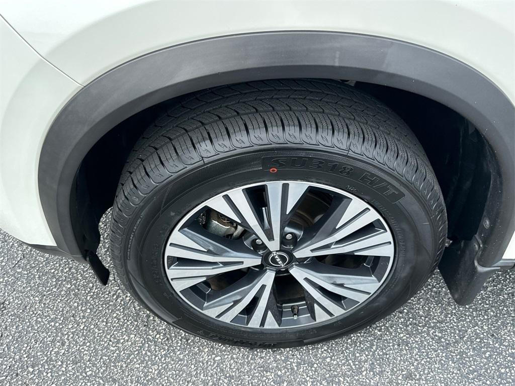 used 2023 Nissan Rogue car, priced at $19,992