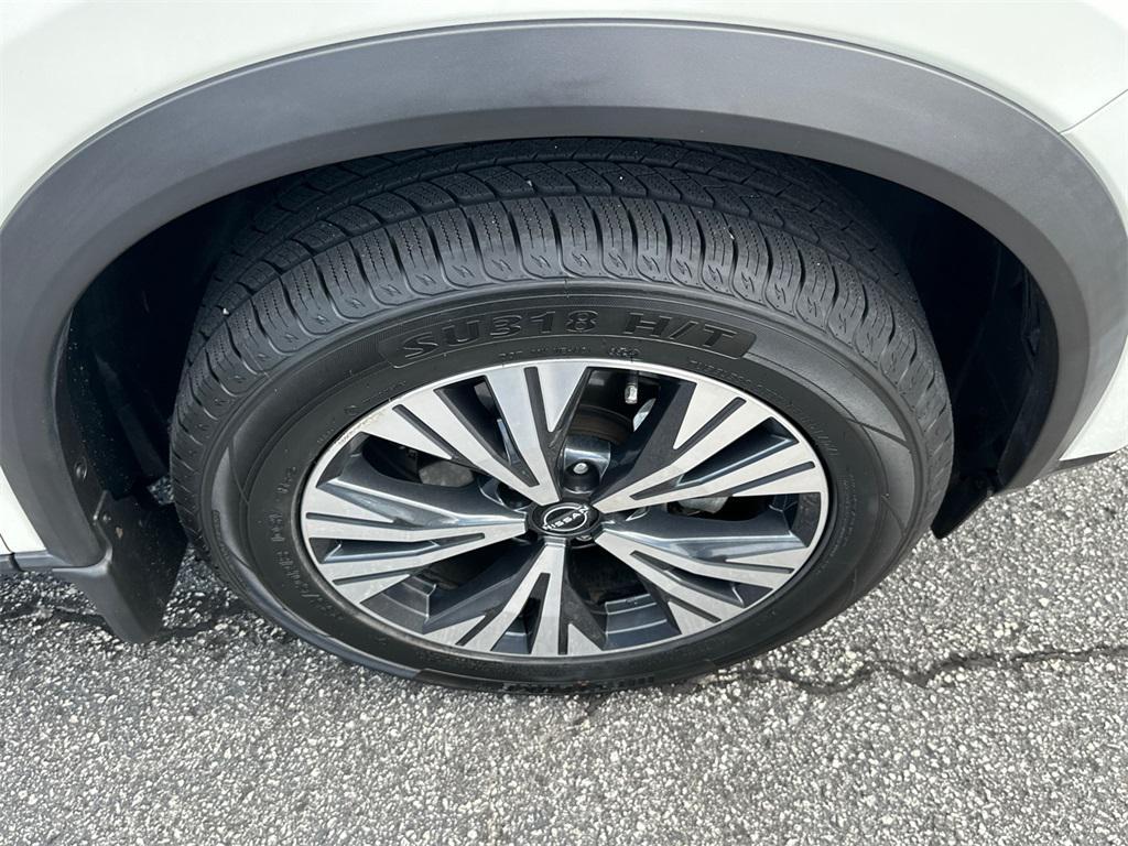 used 2023 Nissan Rogue car, priced at $19,992