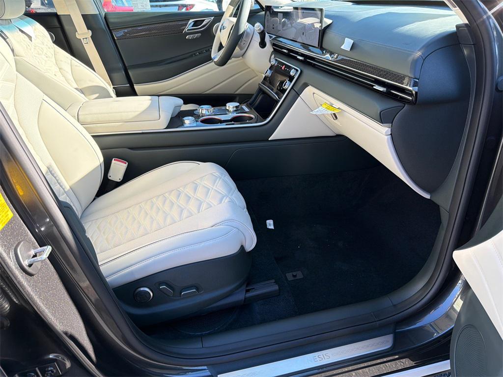 new 2026 Genesis GV80 Coupe car, priced at $90,215