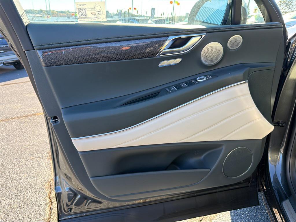 new 2026 Genesis GV80 Coupe car, priced at $90,215