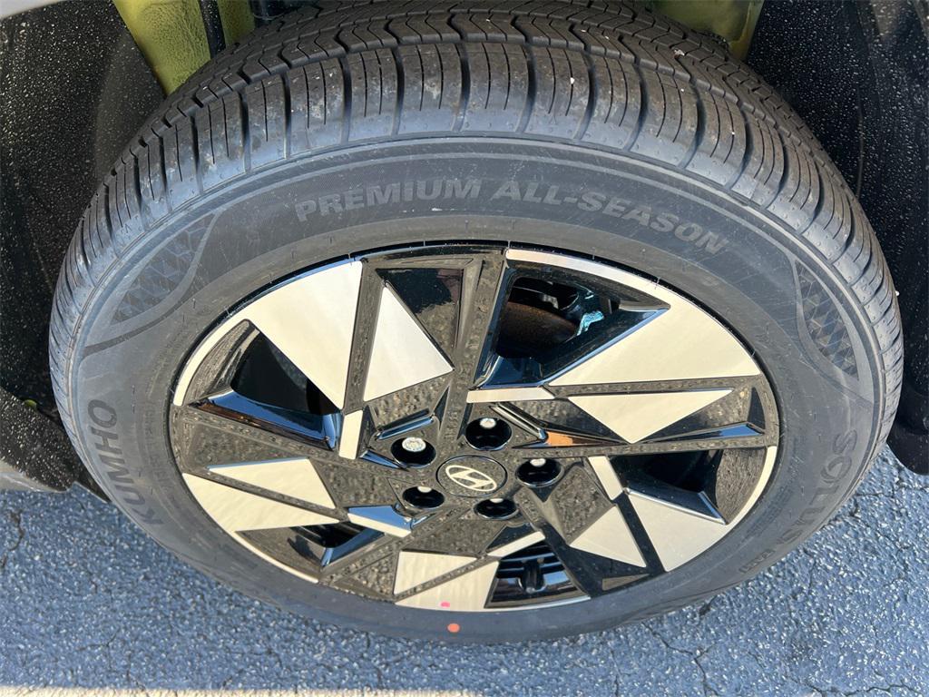new 2025 Hyundai Kona car, priced at $24,687