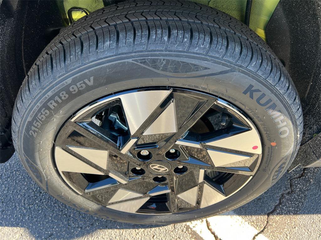 new 2025 Hyundai Kona car, priced at $24,687