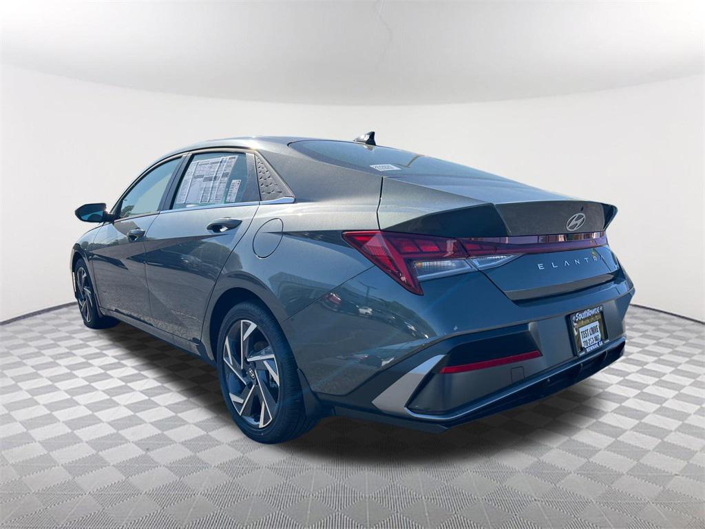 new 2025 Hyundai Elantra car, priced at $29,087