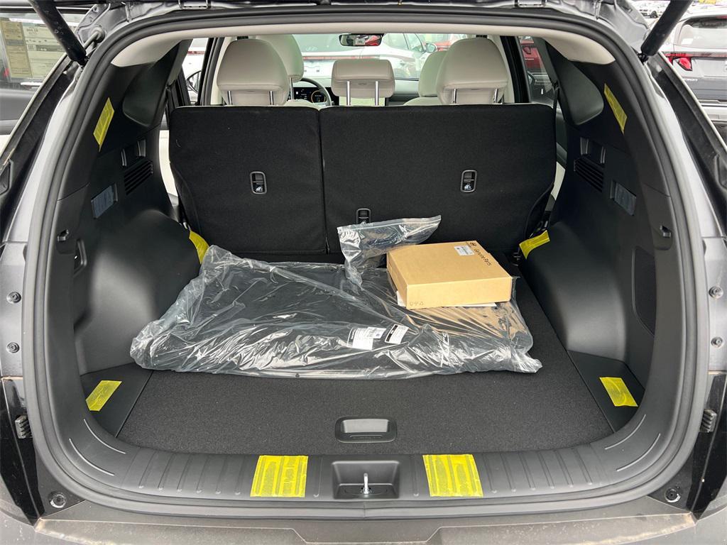 new 2025 Hyundai TUCSON Hybrid car, priced at $39,790
