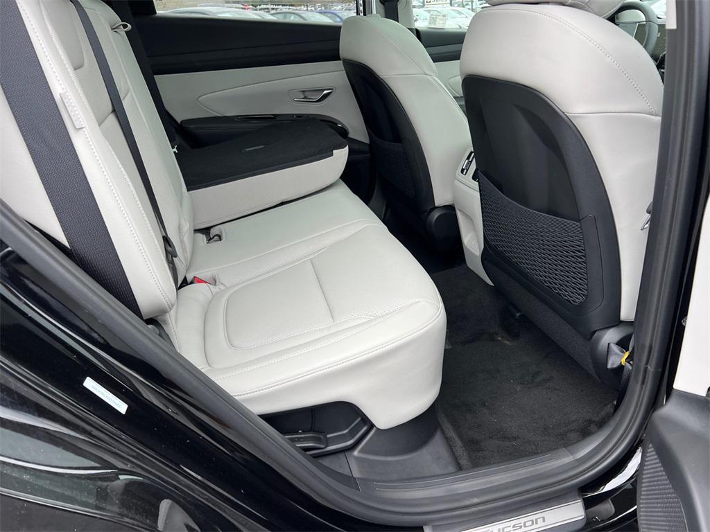 new 2025 Hyundai TUCSON Hybrid car, priced at $39,790