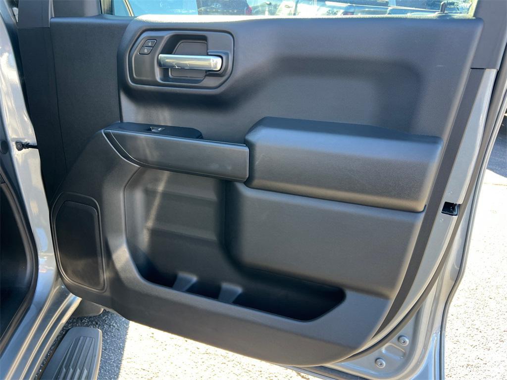 used 2024 Chevrolet Silverado 1500 car, priced at $32,773