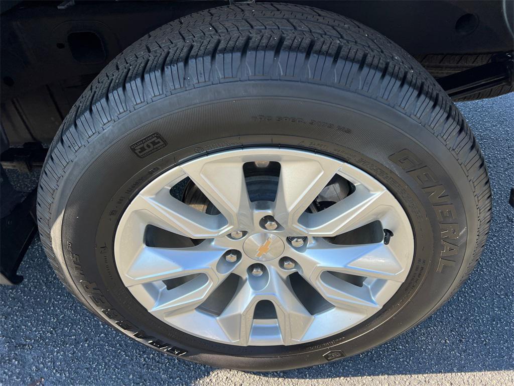used 2024 Chevrolet Silverado 1500 car, priced at $32,773