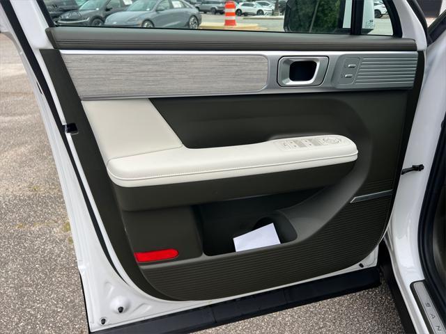 new 2025 Hyundai SANTA FE HEV car, priced at $46,155