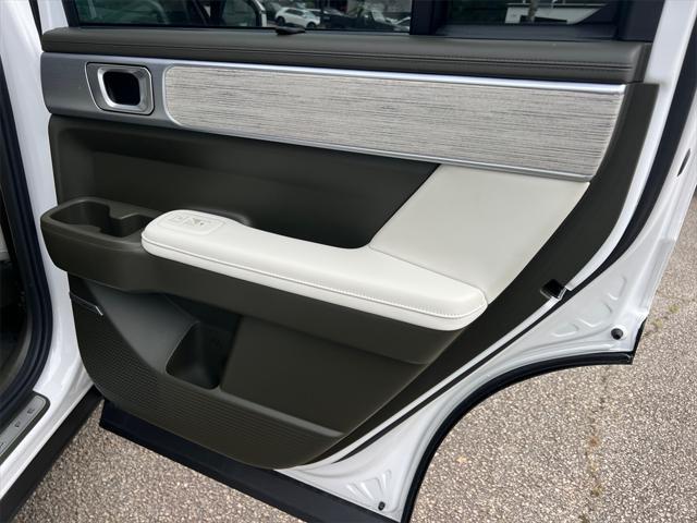 new 2025 Hyundai SANTA FE HEV car, priced at $46,155