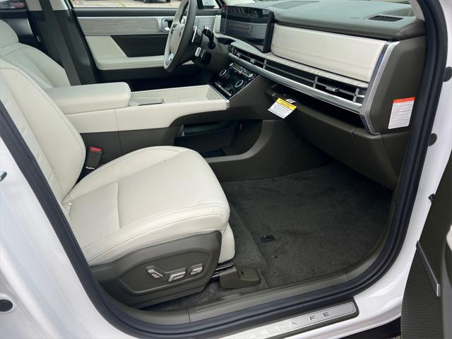 new 2025 Hyundai SANTA FE HEV car, priced at $46,155