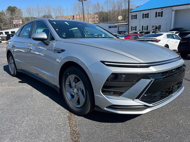 new 2025 Hyundai Sonata car, priced at $27,840